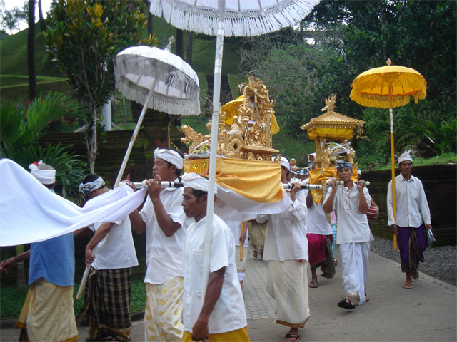 Balinese religious procession